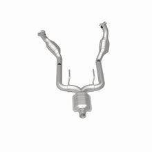 Load image into Gallery viewer, MagnaFlow Exhaust Products 441111 California CARB Direct-Fit Catalytic Converter for Select Ford Thunderbird, Mercury Cougar