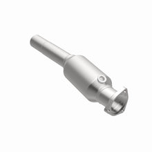Load image into Gallery viewer, MagnaFlow Exhaust Products 22915 Standard Grade Direct-Fit Catalytic Converter for Select Volkswagen Corrado, Volkswagen Golf, Volkswagen Jetta, Volkswagen Passat