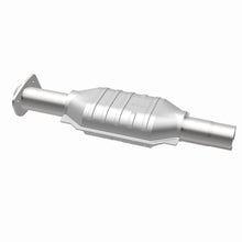Load image into Gallery viewer, MagnaFlow Exhaust Products 3322456 California CARB Direct-Fit Catalytic Converter for Select Buick Commercial Chassis, Buick Roadmaster, Cadillac Brougham, Cadillac Commercial Chassis, Cadillac Fleetwood, Chevrolet Camaro, Chevrolet Caprice, Chevrolet El