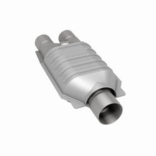 Load image into Gallery viewer, MagnaFlow Exhaust Products 99607HM HM Grade Universal Catalytic Converter for Select Chrysler Concorde, Dodge Intrepid, Eagle Vision, Volvo S80