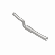 Load image into Gallery viewer, MagnaFlow Exhaust Products 5421173 California CARB Direct-Fit Catalytic Converter for Select Cadillac CTS