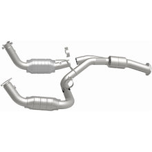 Load image into Gallery viewer, MagnaFlow Exhaust Products 51812 OEM Grade Direct-Fit Catalytic Converter for Select Chevrolet Silverado HD, Chevrolet Silverado HD, GMC Sierra HD, GMC Sierra HD
