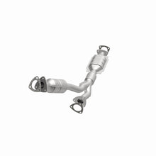 Load image into Gallery viewer, MagnaFlow Exhaust Products 24410 HM Grade Direct-Fit Catalytic Converter for Select Saturn L300, Saturn LS2, Saturn LW2, Saturn LW300