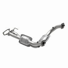 Load image into Gallery viewer, MagnaFlow Exhaust Products 458023 California CARB Direct-Fit Catalytic Converter for Select Ford Ranger, Mazda B4000