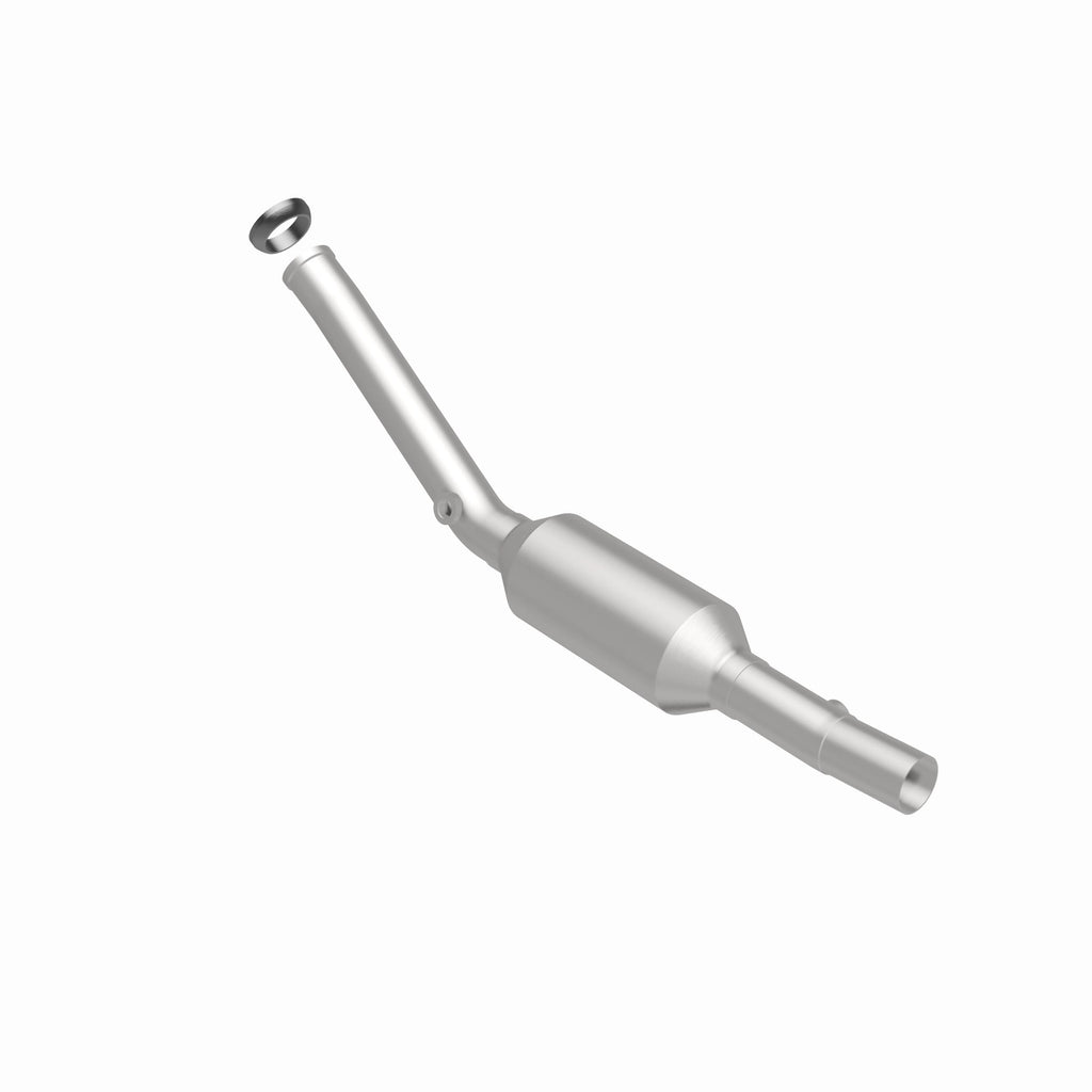 MagnaFlow Exhaust Products 51821 OEM Grade Semi-Direct Fit Catalytic Converter for Select Scion xA, Toyota Echo