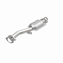 Load image into Gallery viewer, MagnaFlow Exhaust Products 51113 OEM Grade Direct-Fit Catalytic Converter for Select Subaru Forester, Subaru Impreza, Subaru Legacy
