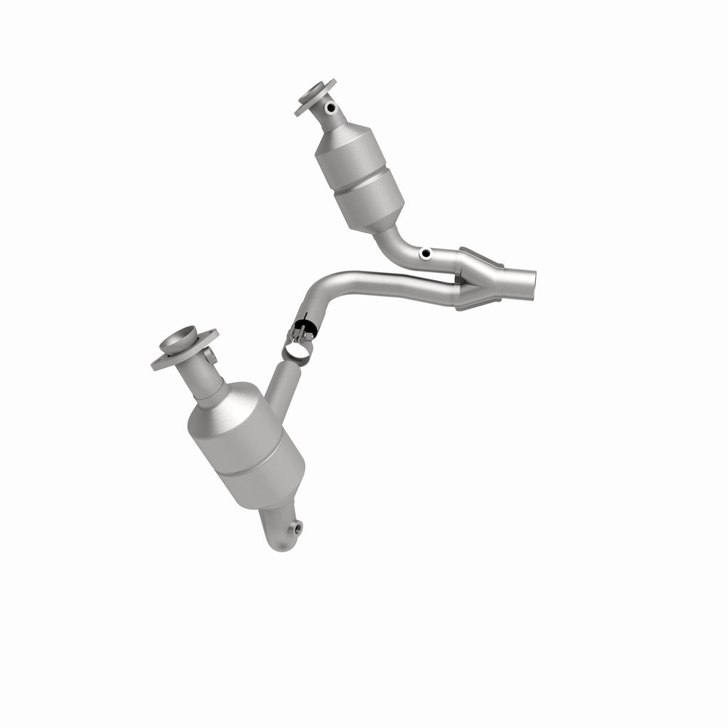 MagnaFlow Exhaust Products 49658 OEM Grade Direct-Fit Catalytic Converter for Select Dodge Dakota
