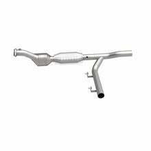 Load image into Gallery viewer, MagnaFlow Exhaust Products 23345 HM Grade Direct-Fit Catalytic Converter for Select Ford Expedition, Ford F-150, Ford F-250