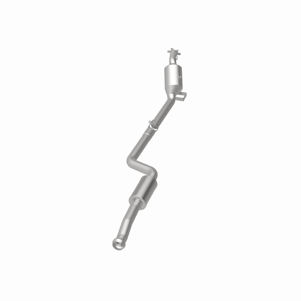 MagnaFlow Exhaust Products 21-497 OEM Grade Direct-Fit Catalytic Converter for Select Mercedes-Benz C300