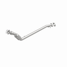 Load image into Gallery viewer, MagnaFlow Exhaust Products 52098 OEM Grade Direct-Fit Catalytic Converter for Select Buick Terraza, Chevrolet Uplander, Saturn Relay