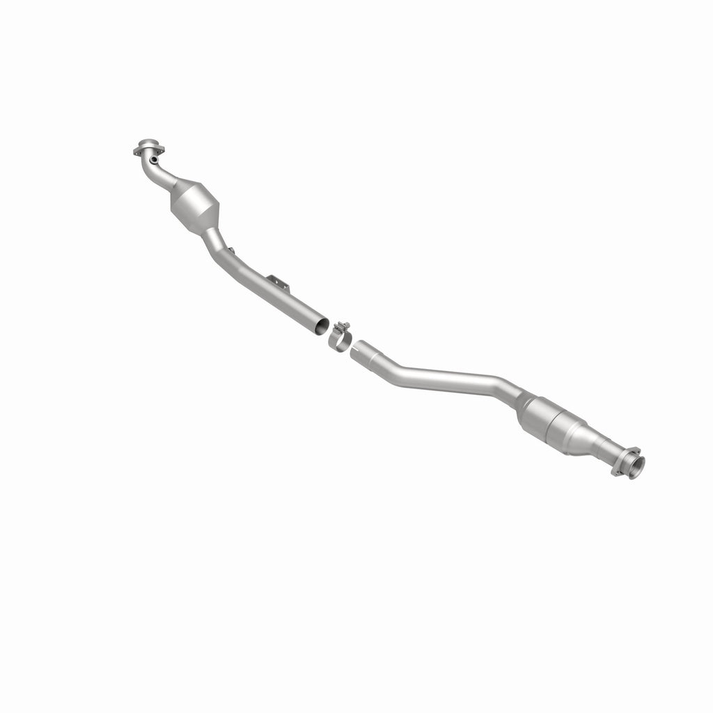 MagnaFlow Exhaust Products 51628 OEM Grade Direct-Fit Catalytic Converter for Select Mercedes-Benz E430