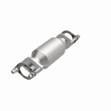 Load image into Gallery viewer, MagnaFlow Exhaust Products 5571741 California CARB Direct-Fit Catalytic Converter for Select Hyundai Equus, Hyundai Genesis, Hyundai Genesis Coupe