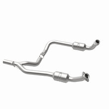 Load image into Gallery viewer, MagnaFlow Exhaust Products 52153 OEM Grade Direct-Fit Catalytic Converter for Select Ford E-150, Ford E-250