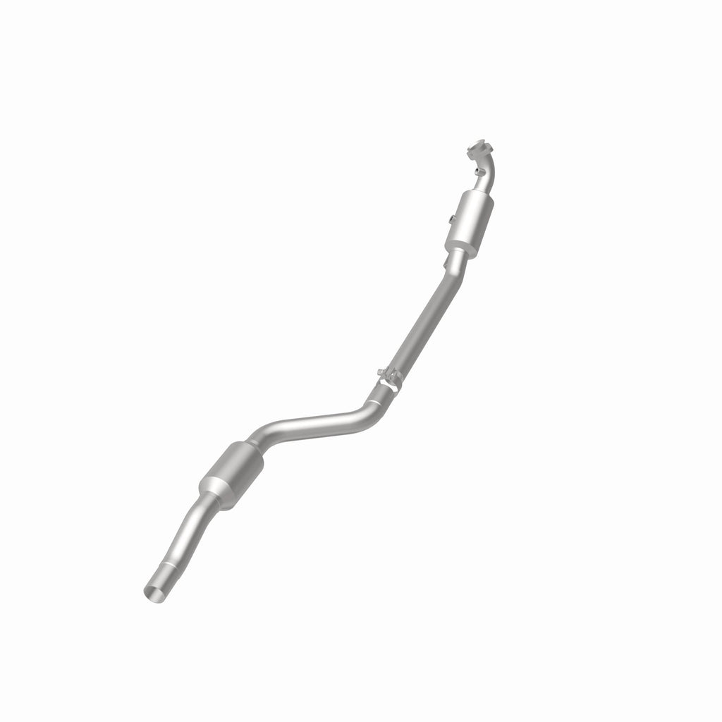 MagnaFlow Exhaust Products 21-440 OEM Grade Direct-Fit Catalytic Converter for Select Mercedes-Benz GLK350