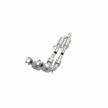 Load image into Gallery viewer, MagnaFlow Exhaust Products 24379 HM Grade Direct-Fit Catalytic Converter for Select Volkswagen Passat