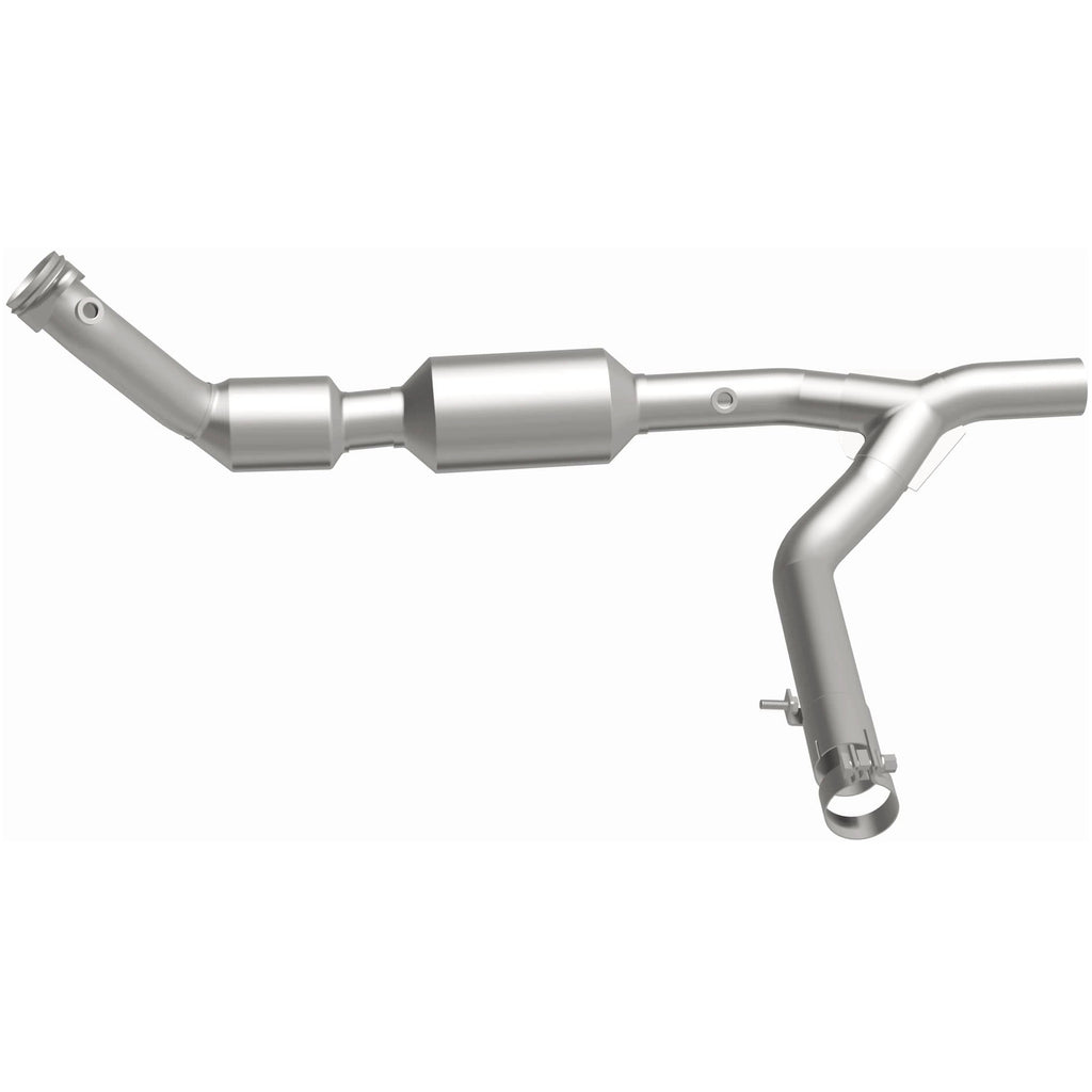 MagnaFlow Exhaust Products 280008 OEM Grade Direct-Fit Catalytic Converter for Select Ford F-150, Ford F-150 Heritage