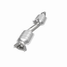 Load image into Gallery viewer, MagnaFlow Exhaust Products 93141 HM Grade Direct-Fit Catalytic Converter for Select Ford Explorer