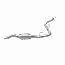 Load image into Gallery viewer, MagnaFlow Exhaust Products 24147 HM Grade Direct-Fit Catalytic Converter for Select Chevrolet Silverado 2500, GMC Sierra