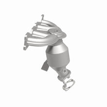 Load image into Gallery viewer, MagnaFlow Exhaust Products 52590 OEM Grade Manifold Catalytic Converter for Select Hyundai Tucson, Kia Sportage