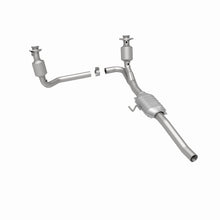 Load image into Gallery viewer, MagnaFlow Exhaust Products 51337 OEM Grade Direct-Fit Catalytic Converter for Select Dodge Dakota
