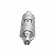 Load image into Gallery viewer, MagnaFlow Exhaust Products 445300 California CARB Universal Catalytic Converter for Select Ford E-150 Econoline, Ford E-150 Econoline Club Wagon, Ford E-250 Econoline, Ford E-350 Econoline, Ford E-350 Econoline Club Wagon, Ford Excursion, Ford F-250,