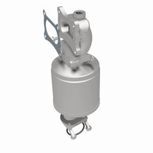 Load image into Gallery viewer, MagnaFlow Exhaust Products 5631893 California CARB Manifold Catalytic Converter for Select Honda Accord