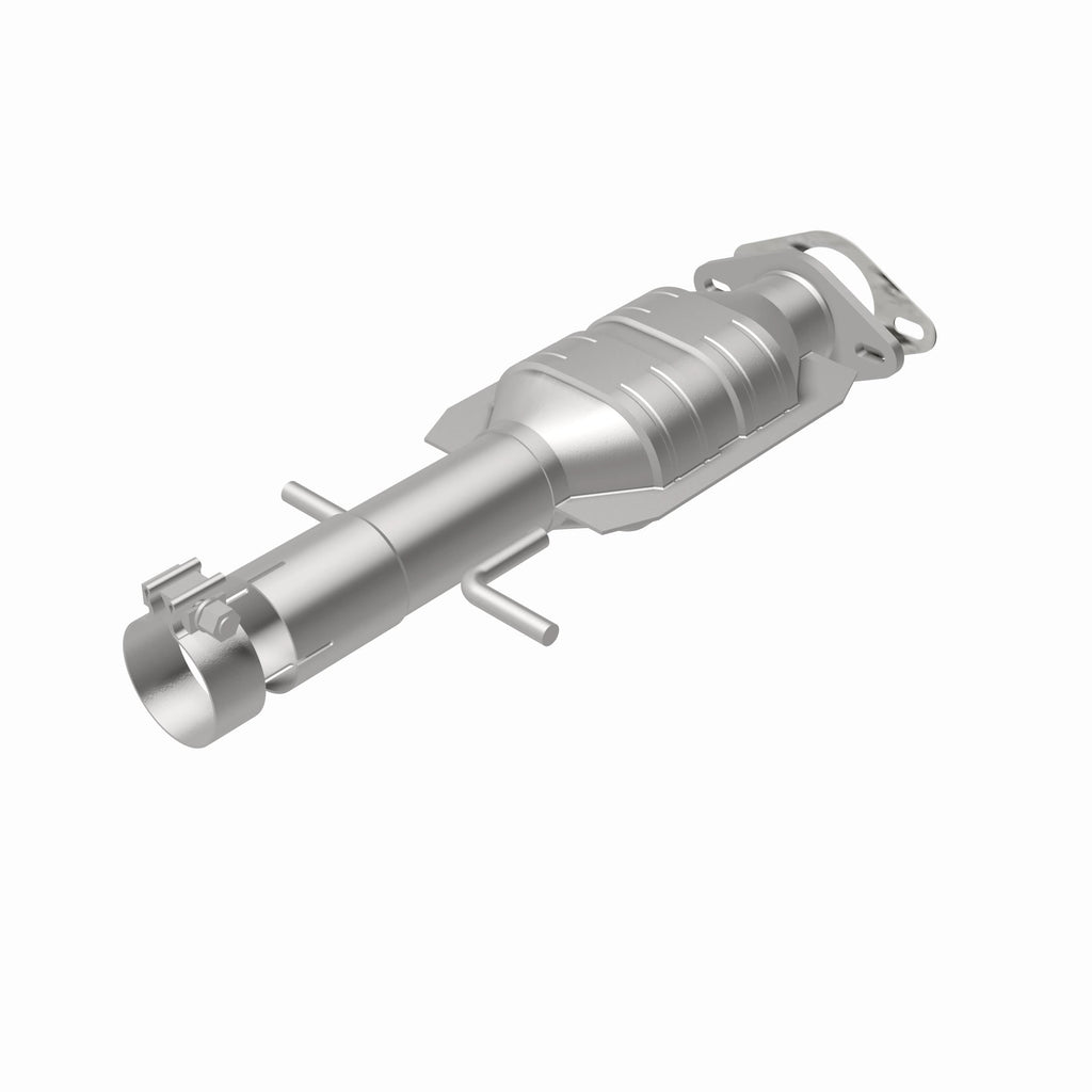 MagnaFlow Exhaust Products 49623 OEM Grade Direct-Fit Catalytic Converter for Select Chevrolet Malibu, Pontiac G6, Saturn Aura