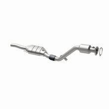 Load image into Gallery viewer, MagnaFlow Exhaust Products 51589 OEM Grade Direct-Fit Catalytic Converter for Select Audi A6, Audi A6 Quattro, Volkswagen Passat