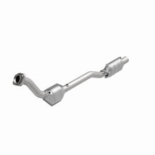 Load image into Gallery viewer, MagnaFlow Exhaust Products 51819 OEM Grade Direct-Fit Catalytic Converter for Select Ford Explorer, Mercury Mountaineer