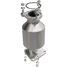 Load image into Gallery viewer, MagnaFlow Exhaust Products 5411905 California CARB Direct-Fit Catalytic Converter for Select Buick LaCrosse, Buick Regal, Chevrolet Impala, Chevrolet Malibu