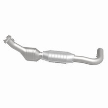 Load image into Gallery viewer, MagnaFlow Exhaust Products 23976 HM Grade Direct-Fit Catalytic Converter for Select Ford Expedition, Ford F-250, Lincoln Navigator