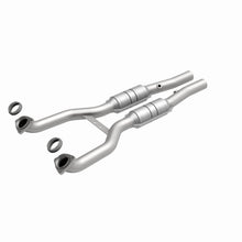 Load image into Gallery viewer, MagnaFlow Exhaust Products 51397 OEM Grade Semi-Direct Fit Catalytic Converter for Select Chevrolet Corvette