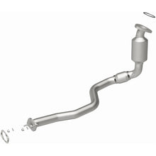 Load image into Gallery viewer, MagnaFlow Exhaust Products 52096 OEM Grade Direct-Fit Catalytic Converter for Select Chevrolet Equinox, Pontiac Torrent, Suzuki XL-7
