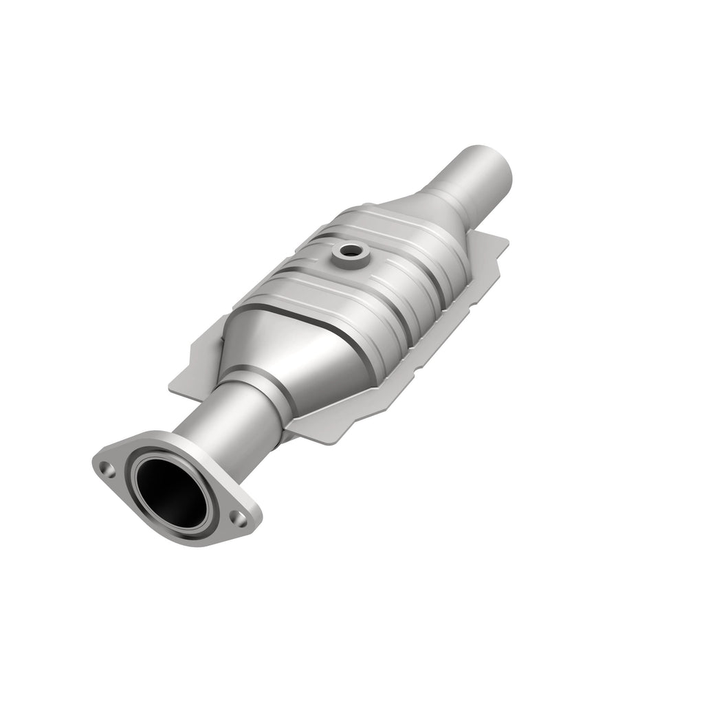 MagnaFlow Exhaust Products 51288 OEM Grade Direct-Fit Catalytic Converter for Select Ford Fusion, Mercury Milan
