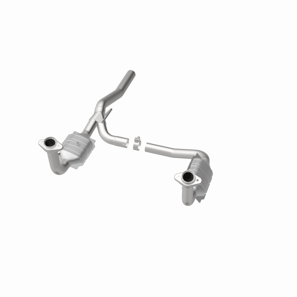 MagnaFlow Exhaust Products 51829 OEM Grade Direct-Fit Catalytic Converter for Select Dodge Nitro