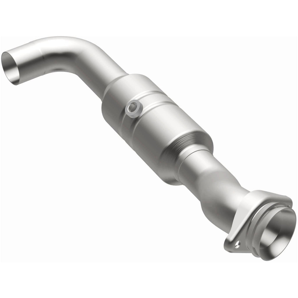 MagnaFlow Exhaust Products 52428 OEM Grade Direct-Fit Catalytic Converter for Select Ford Expedition, Ford F-150, Lincoln Navigator