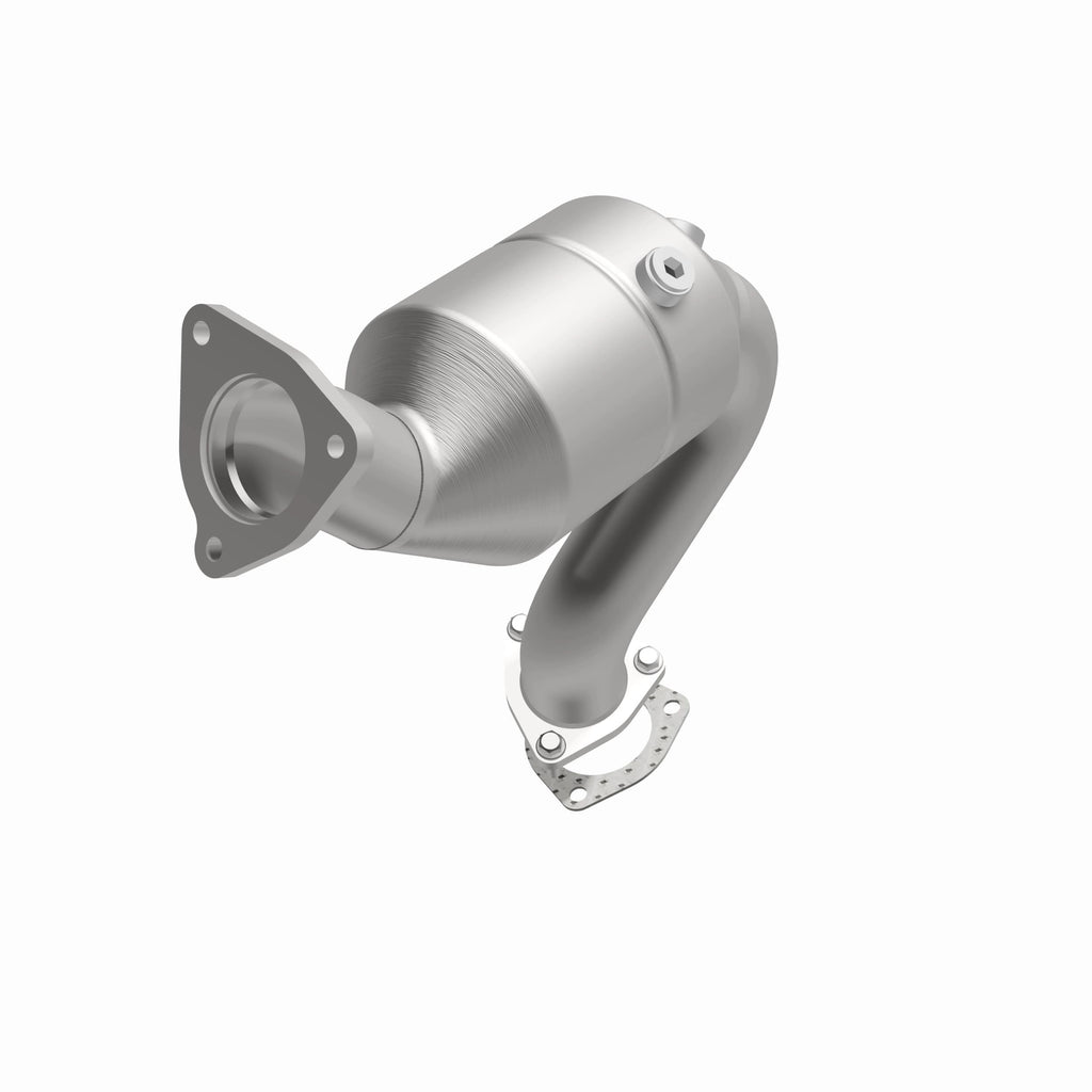MagnaFlow Exhaust Products 49135 OEM Grade Direct-Fit Catalytic Converter for Select Audi A4 Quattro, Audi A5 Quattro, Audi A6 Quattro, Audi A7 Quattro, Audi A8 Quattro, Audi Q5, Audi S4, Audi S5, Audi SQ5