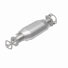 Load image into Gallery viewer, MagnaFlow Exhaust Products 24963 HM Grade Direct-Fit Catalytic Converter for Select Hyundai Tucson, Kia Sportage