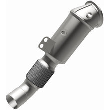 Load image into Gallery viewer, MagnaFlow Exhaust Products 280513 OEM Grade Direct-Fit Catalytic Converter for Select BMW 340i, BMW 340i GT xDrive, BMW 340i xDrive, BMW 440i, BMW 440i Gran Coupe, BMW 440i xDrive, BMW 440i xDrive Gran Coupe, BMW 540i, BMW 540i xDrive, BMW 640i xDrive