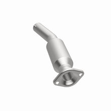 Load image into Gallery viewer, MagnaFlow Exhaust Products 5592749 California CARB Direct-Fit Catalytic Converter for Select Toyota RAV4