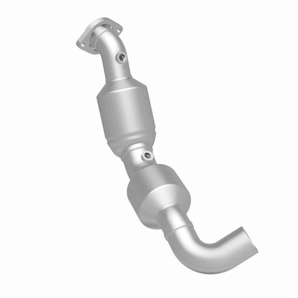MagnaFlow Exhaust Products 280757 OEM Grade Direct-Fit Catalytic Converter for Select Ford F-150