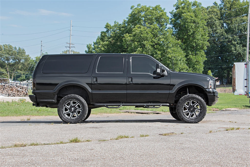 Rough Country 487.20 Suspension Lift Kit w/Shocks for Select Ford Excursion