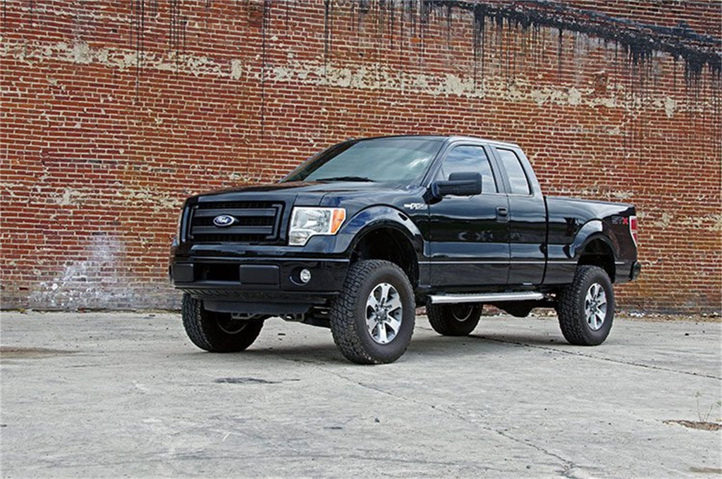 Rough Country 57330 Suspension Lift Kit for Select Ford F-150