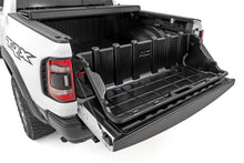 Load image into Gallery viewer, Rough Country 10202 Truck Bed Cargo Storage Box for Select Chevrolet Silverado 1500, Chevrolet Silverado LD, Chevrolet Silverado HD, Ford F-150, Ford F-150 Lightning, Ford F-250 Super Duty, Ford F-350 Super Duty, Ford Ranger, GMC Sierra 1500, GMC Sierra