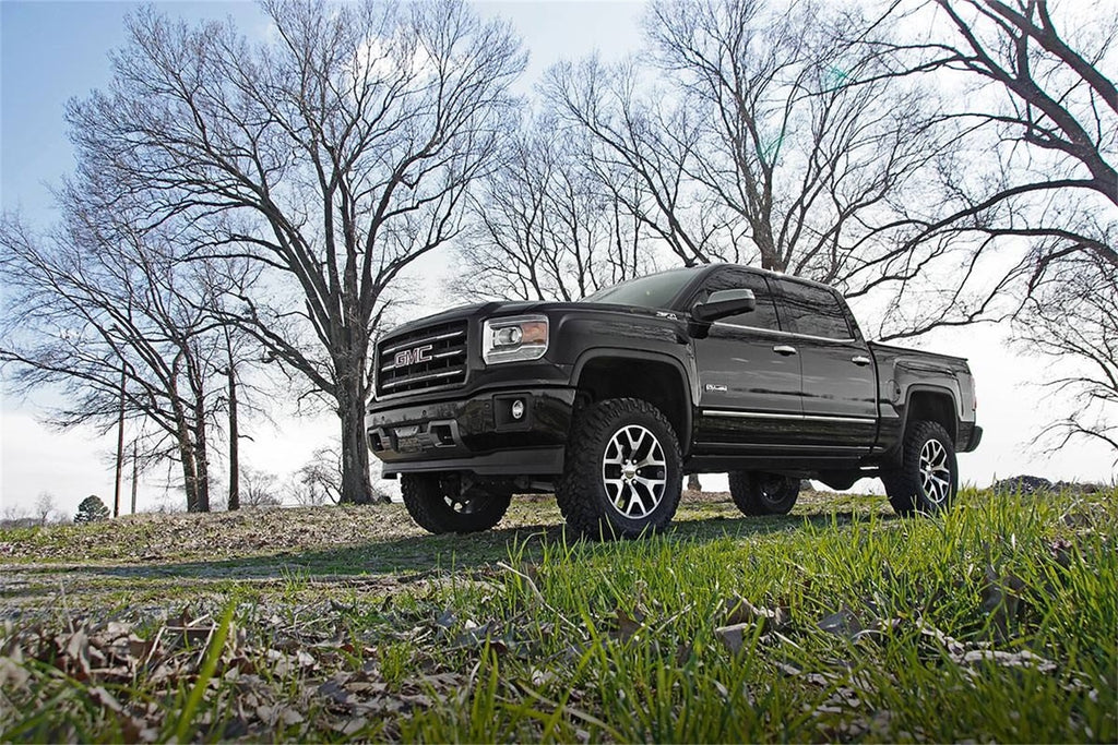 Rough Country 22641 Suspension Lift Kit w/Shocks for Select Chevrolet Silverado 1500, GMC Sierra