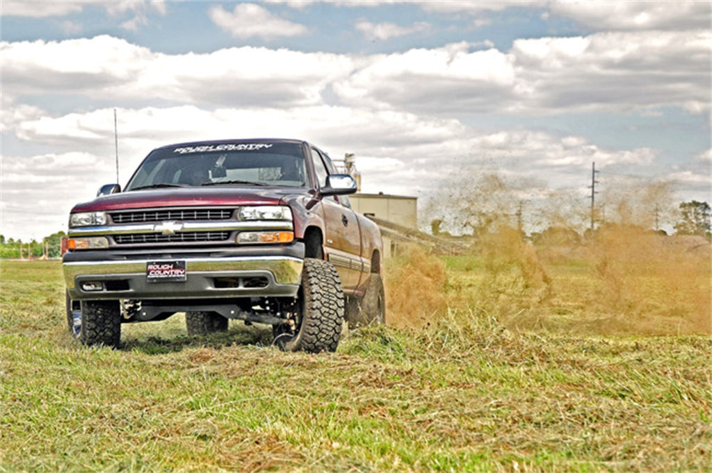 Rough Country 23440 Suspension Lift Kit w/Shocks for Select Chevrolet Silverado 1500, Chevrolet Silverado Classic, GMC Sierra 1500, GMC Sierra Classic
