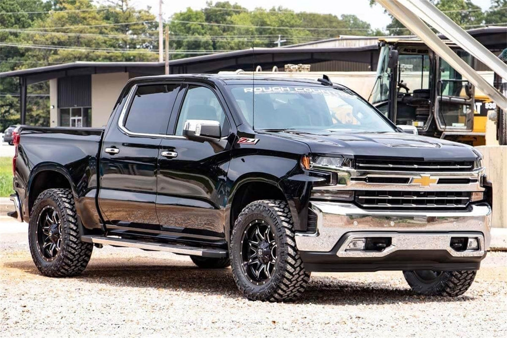 Rough Country 501065_A Leveling Lift Kit w/Shocks for Select Chevrolet Silverado 1500, GMC Sierra