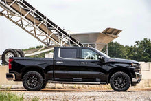 Load image into Gallery viewer, Rough Country 501065_C Leveling Strut Kit for Select Chevrolet Silverado 1500, GMC Sierra