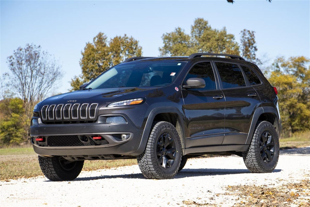 Rough Country 60431 Suspension Lift Kit w/Shocks for Select Jeep Cherokee