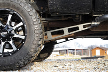Load image into Gallery viewer, Rough Country 51003 Traction Bar Kit for Select Ford F-250 Super Duty